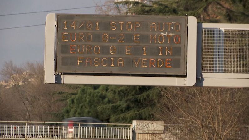 Řím zakázal provoz naftových aut